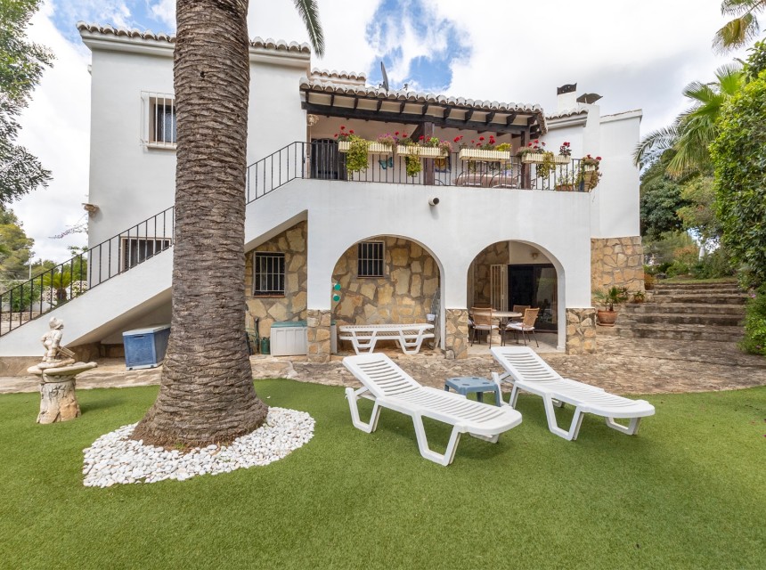 Zu verkaufen - Villa -
Moraira - San Jaime