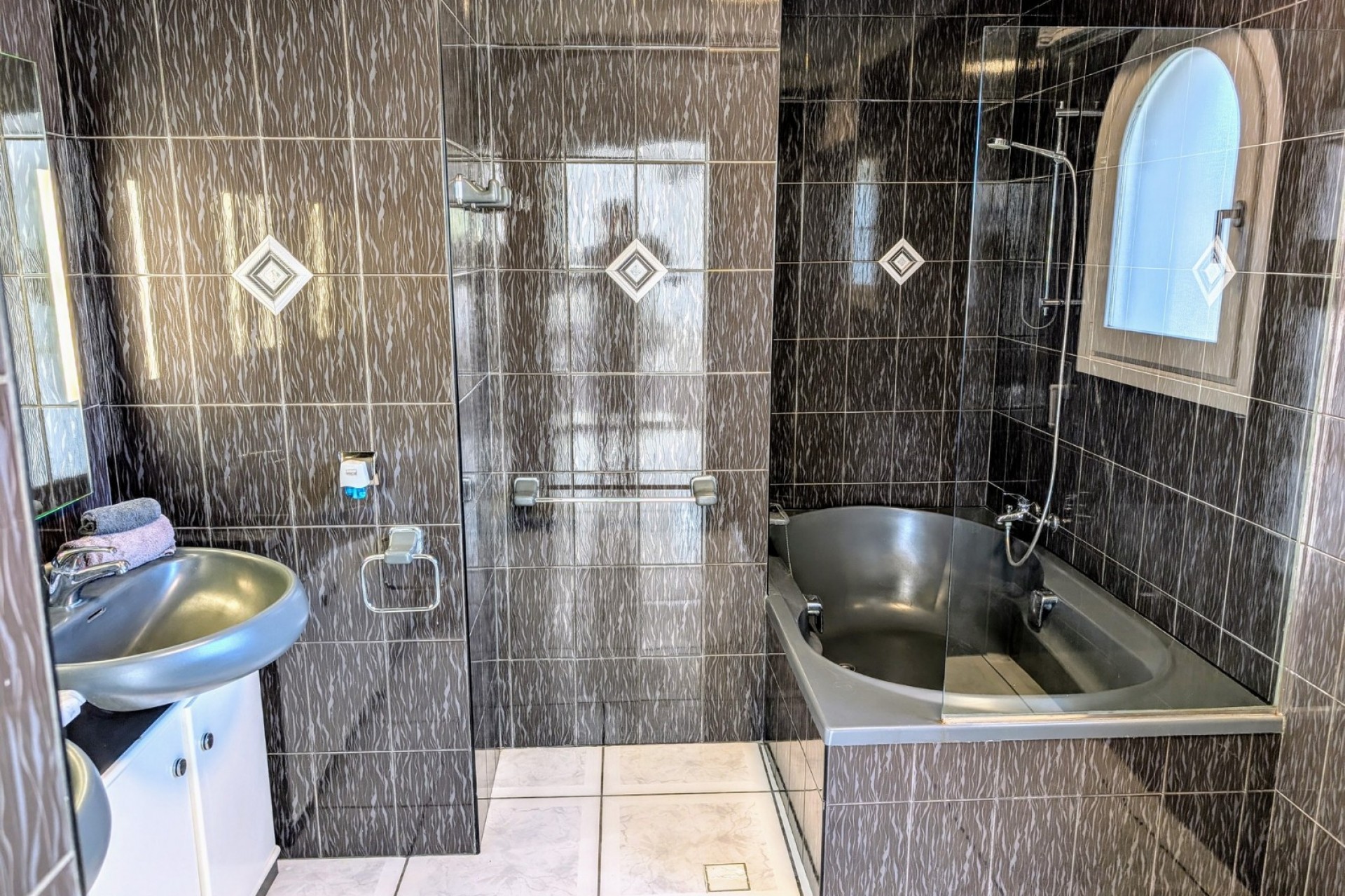 Zu verkaufen - Villa -
Moraira - Sol Park