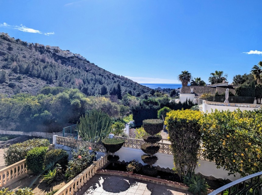 Zu verkaufen - Villa -
Moraira - Valle del Portet, Benitachell