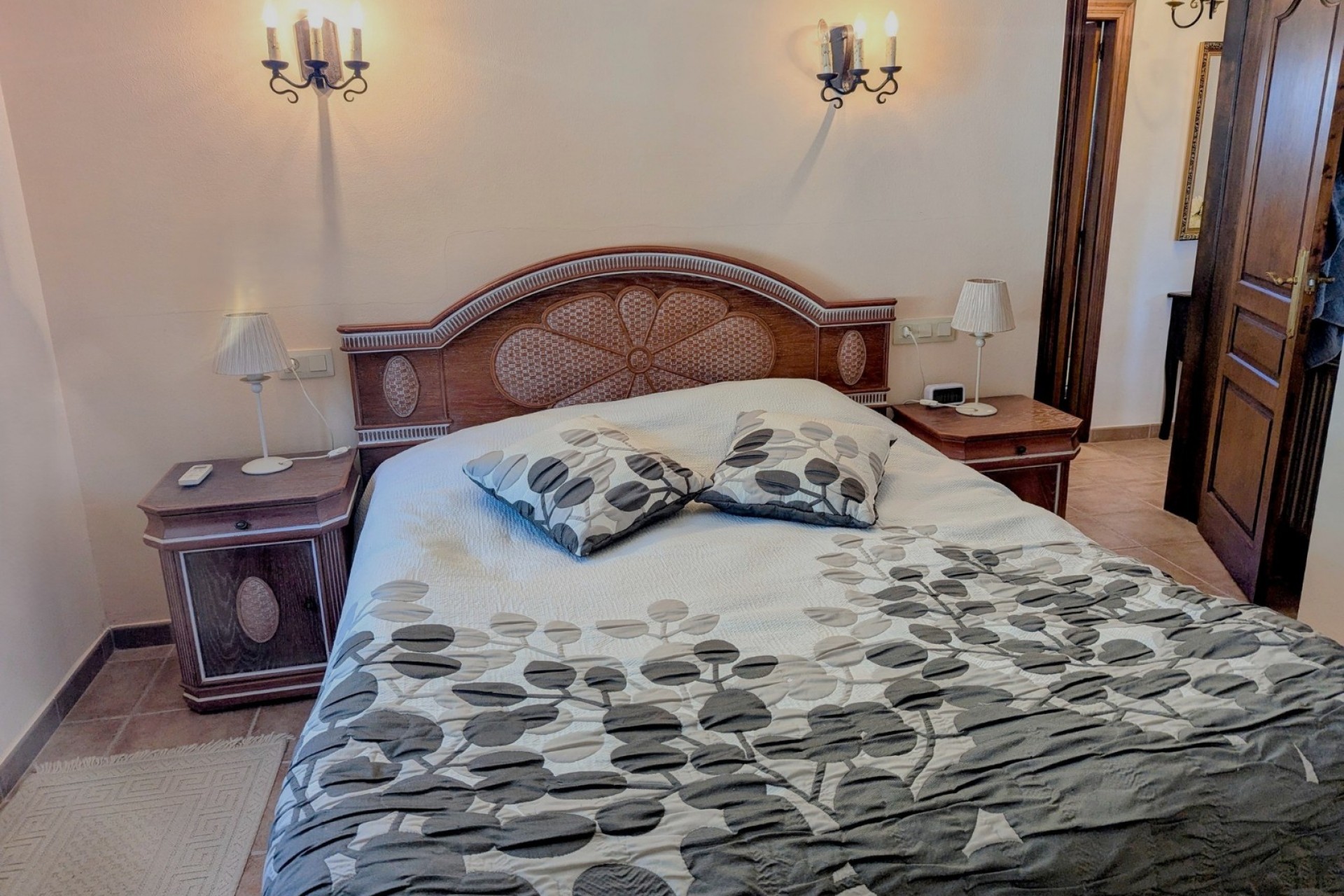 Zu verkaufen - Villa -
Moraira - Valle del Portet, Benitachell