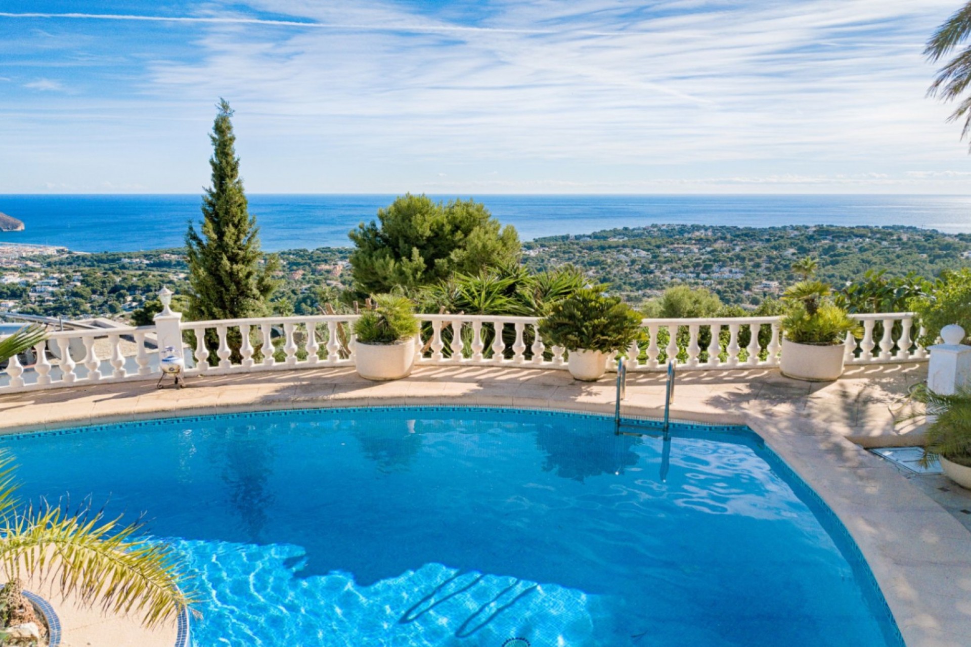 Zu verkaufen - Villa -
Moraira