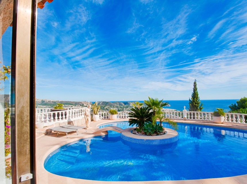 Zu verkaufen - Villa -
Moraira