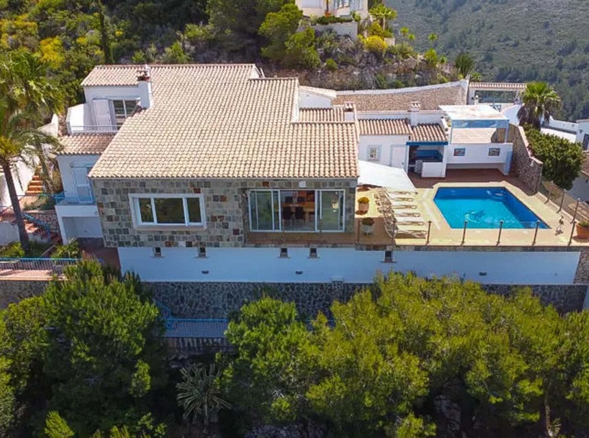 Zu verkaufen - Villa -
Moraira