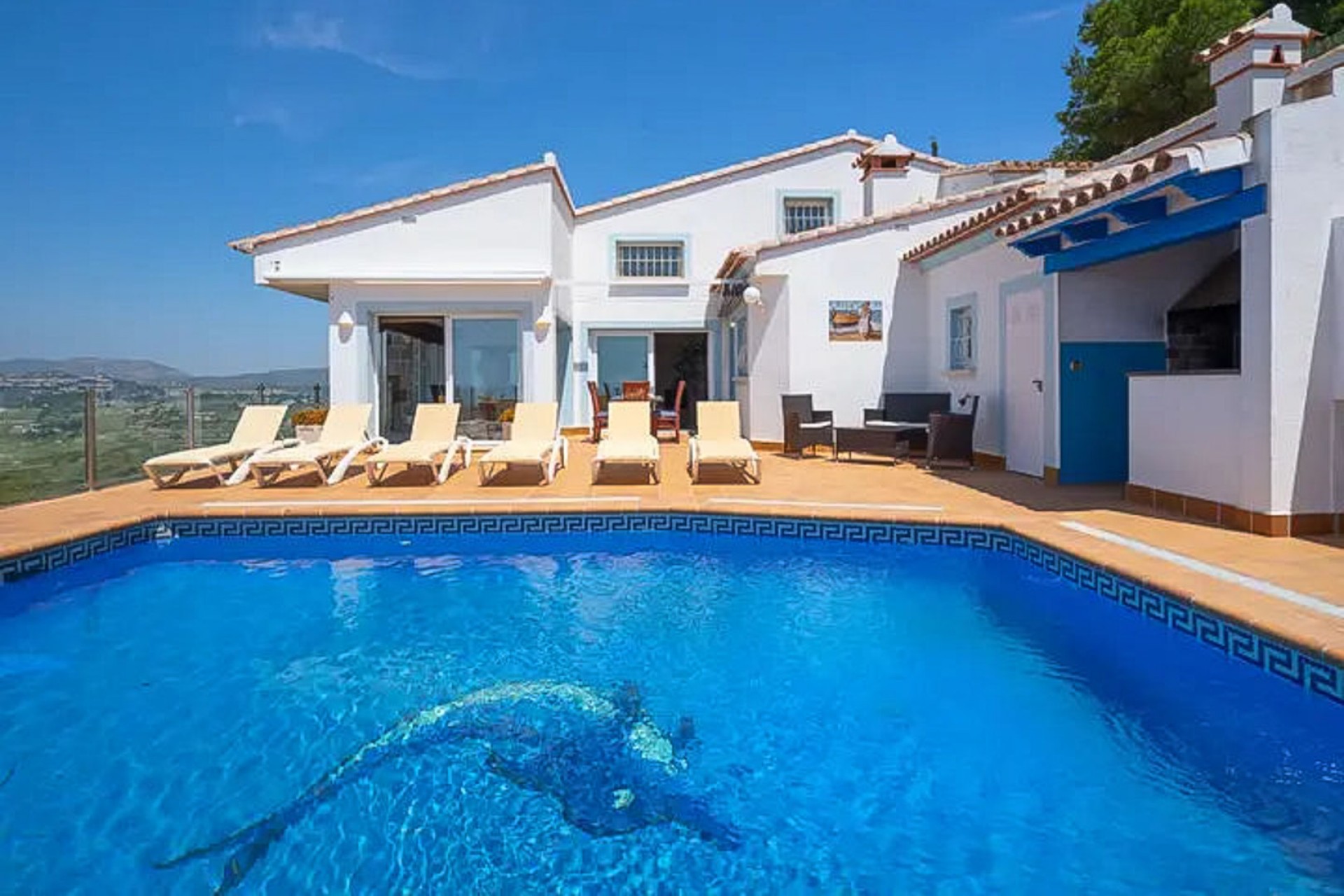 Zu verkaufen - Villa -
Moraira
