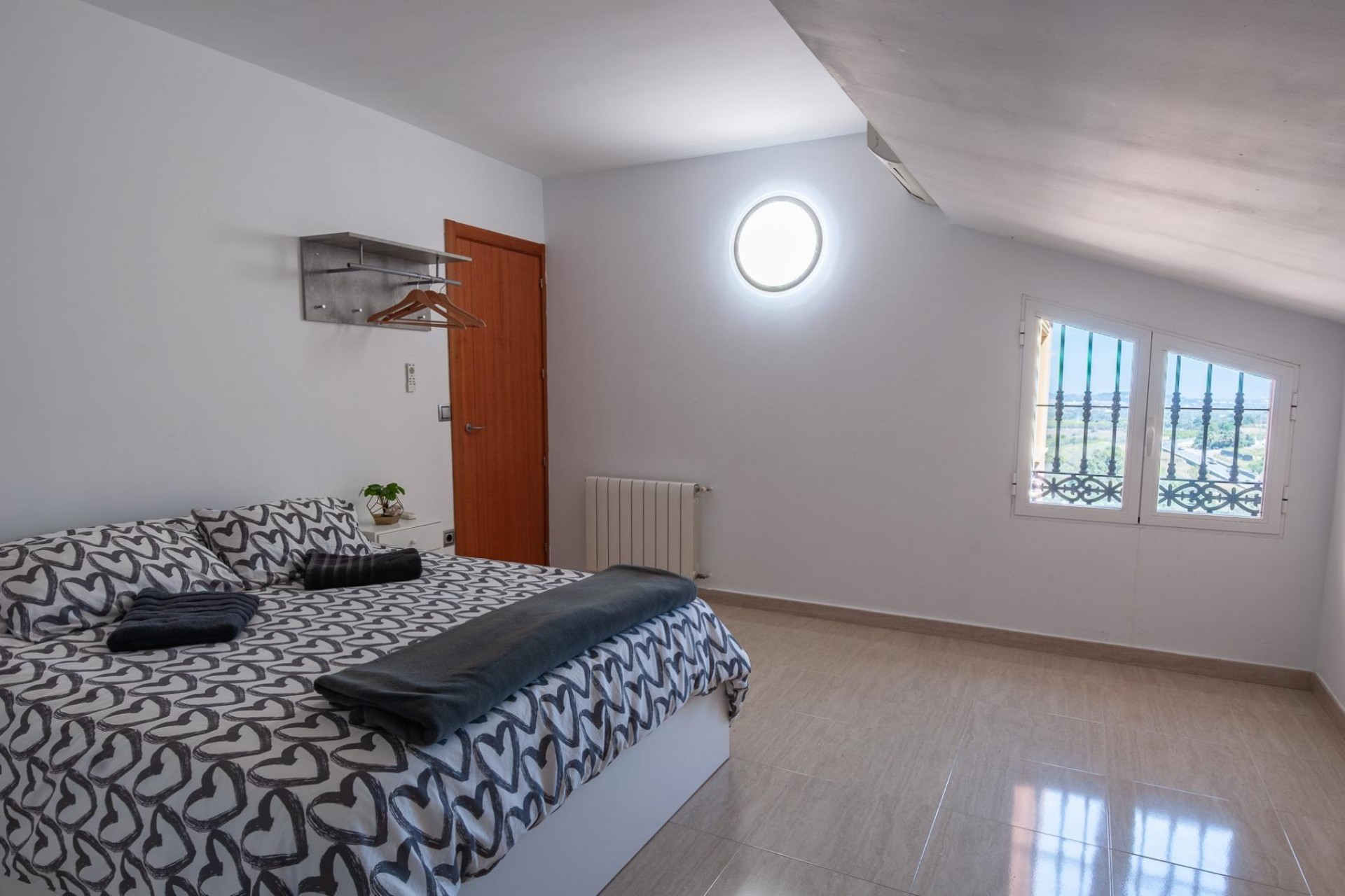 Zu verkaufen - Villa -
Orba - Comunidad valenciana