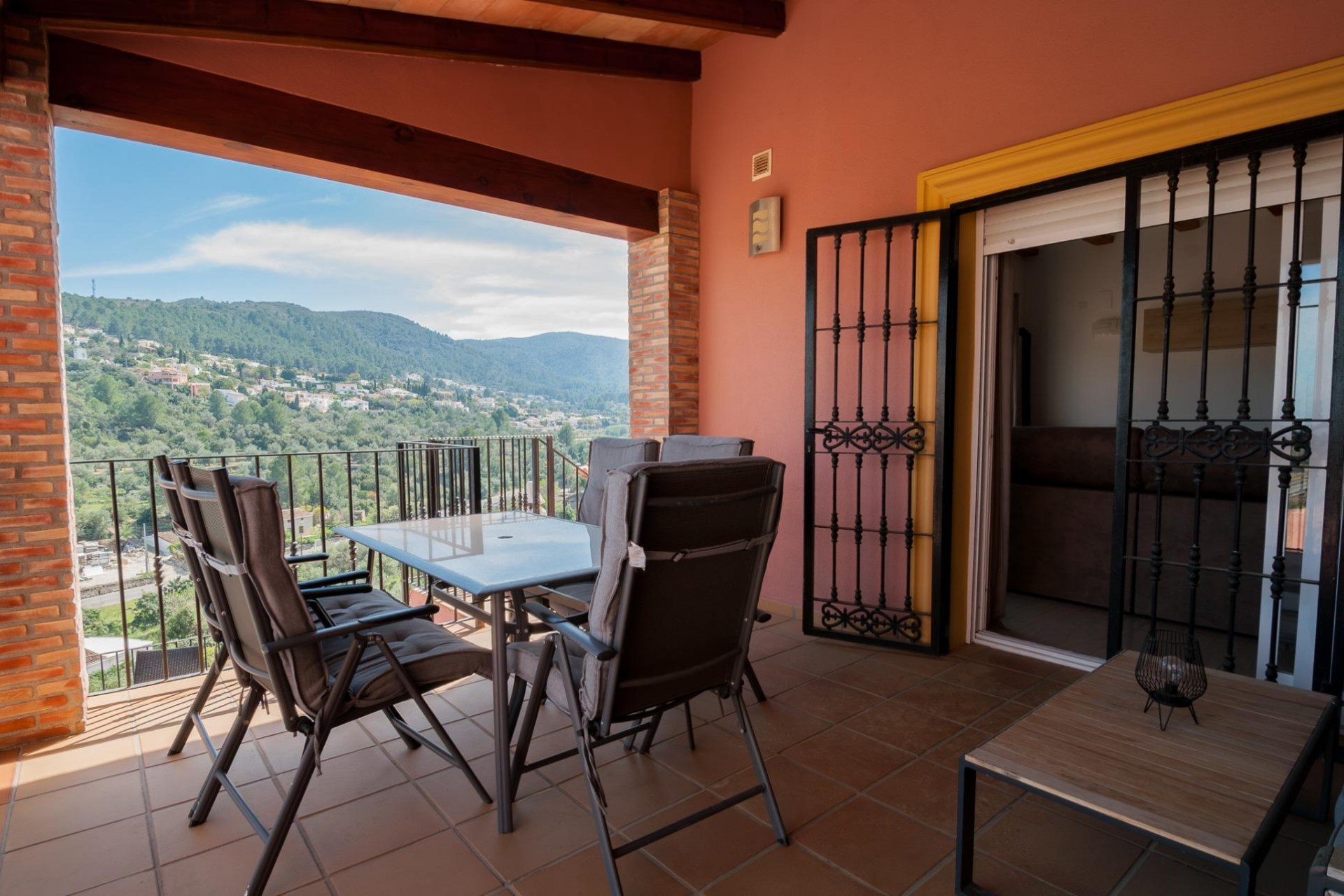 Zu verkaufen - Villa -
Orba - Comunidad valenciana