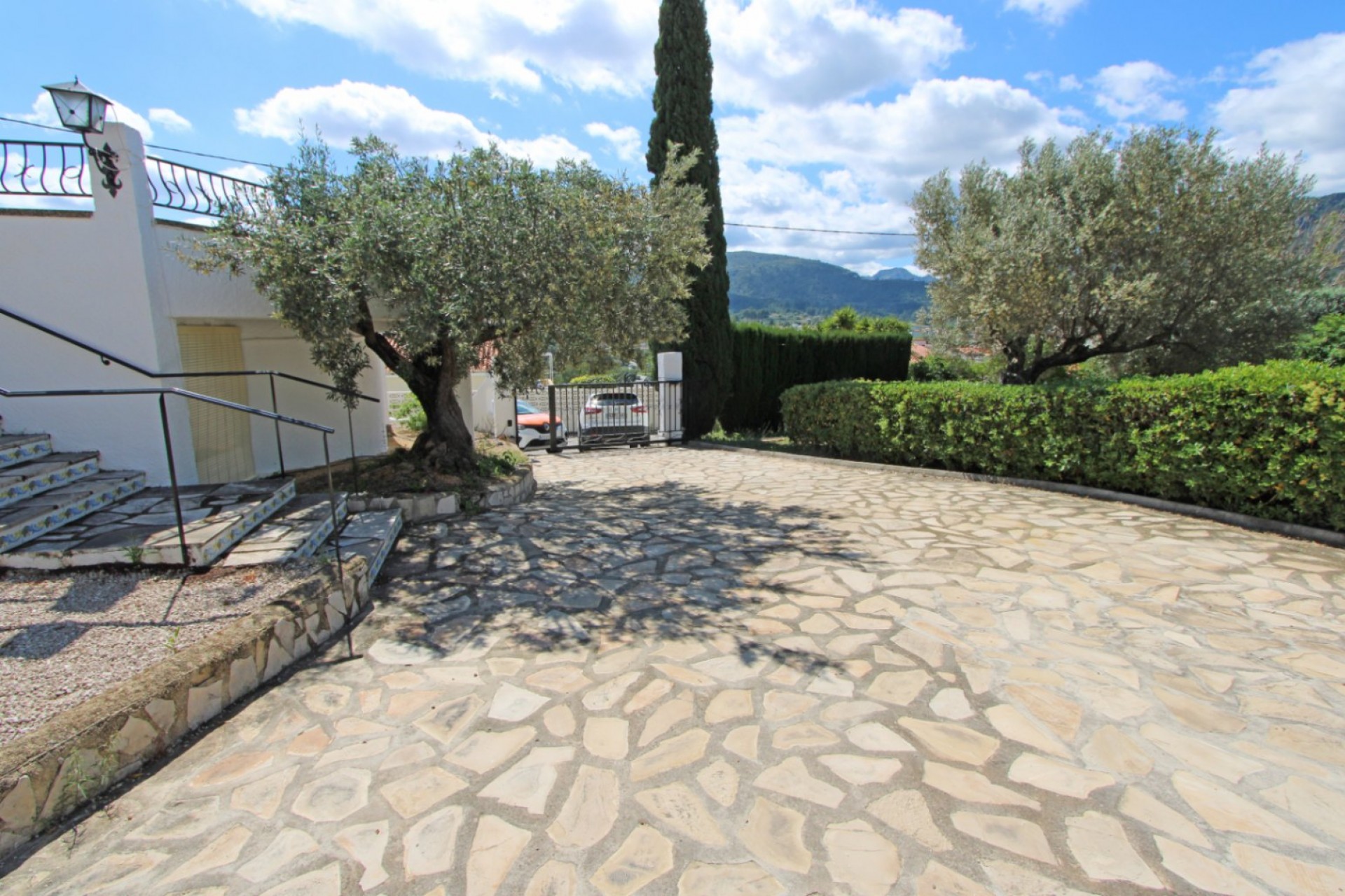 Zu verkaufen - Villa -
Orba