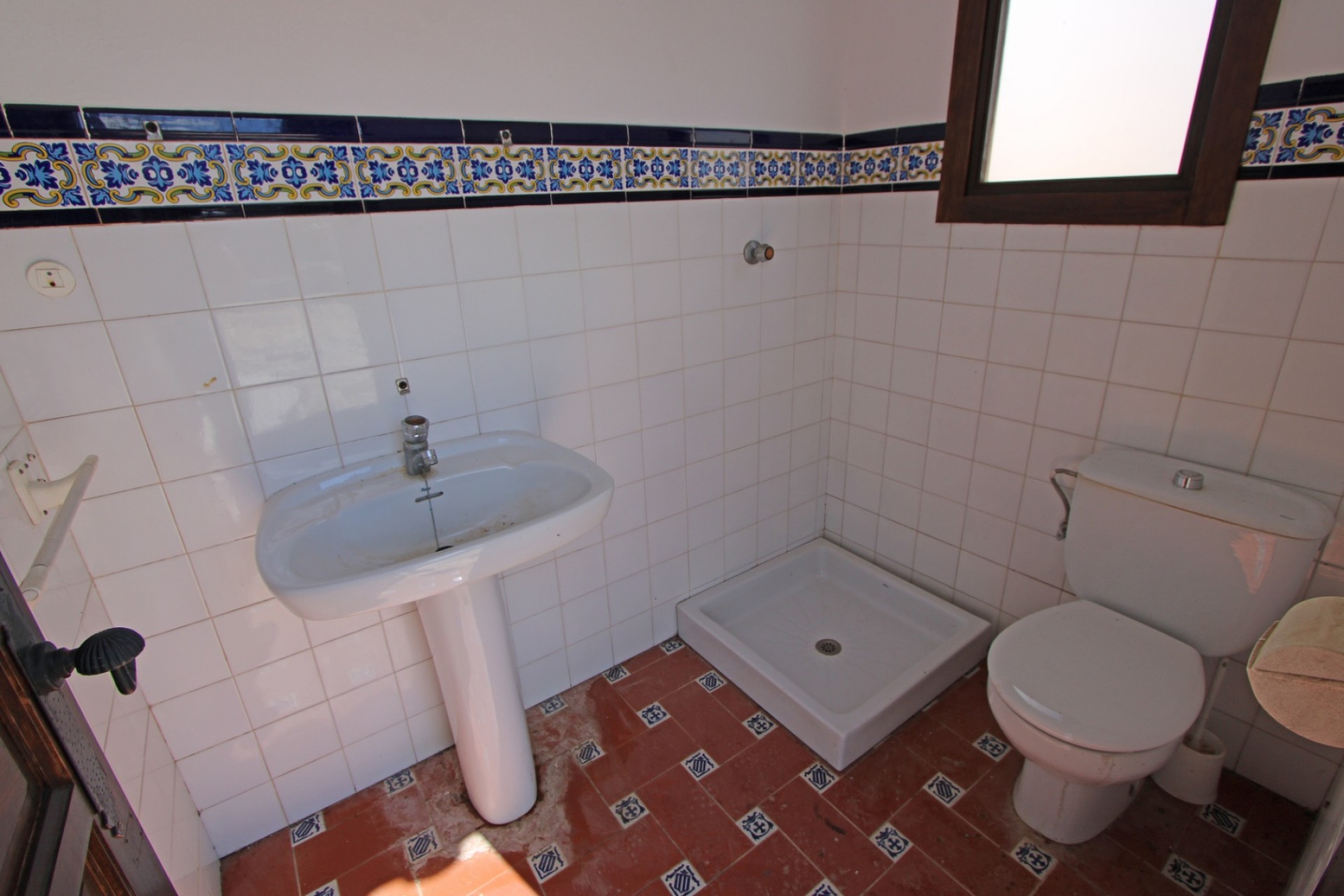 Zu verkaufen - Villa -
Orba