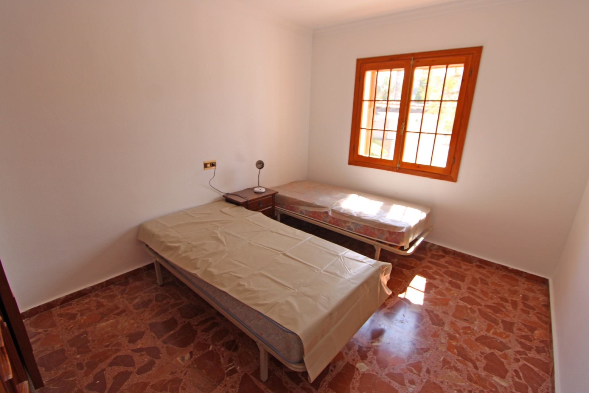 Zu verkaufen - Villa -
Orba