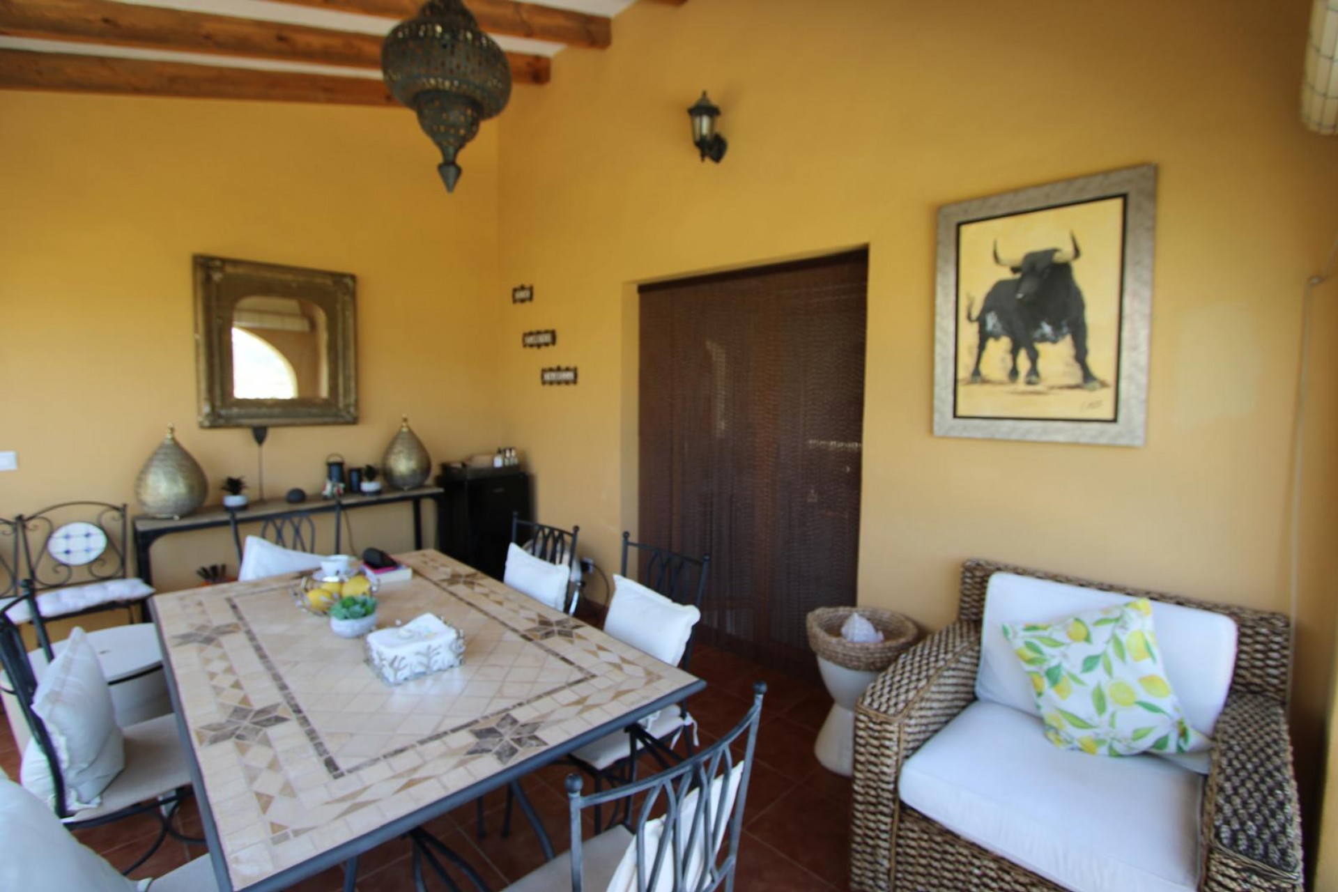 Zu verkaufen - Villa -
Orba