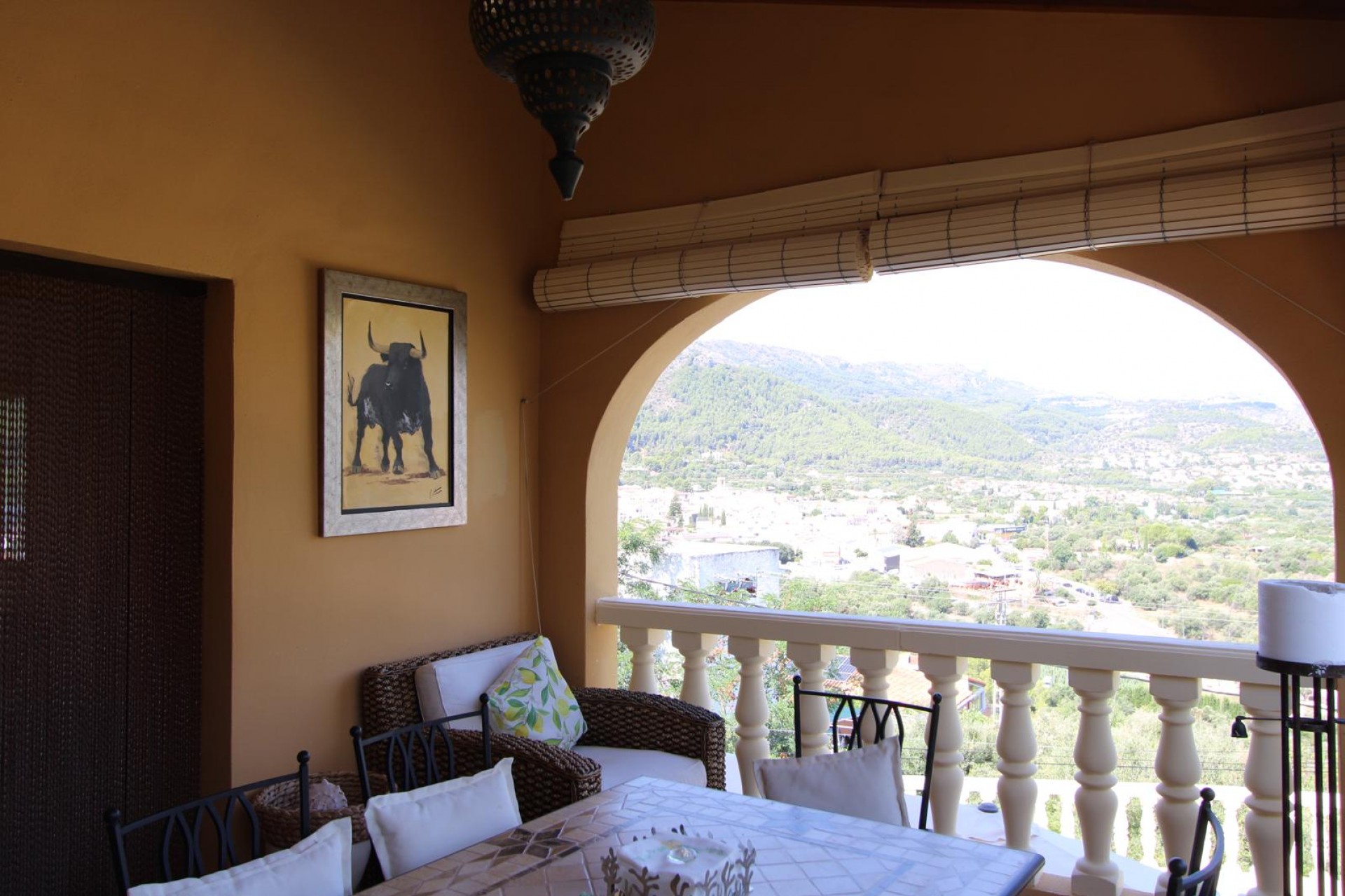 Zu verkaufen - Villa -
Orba