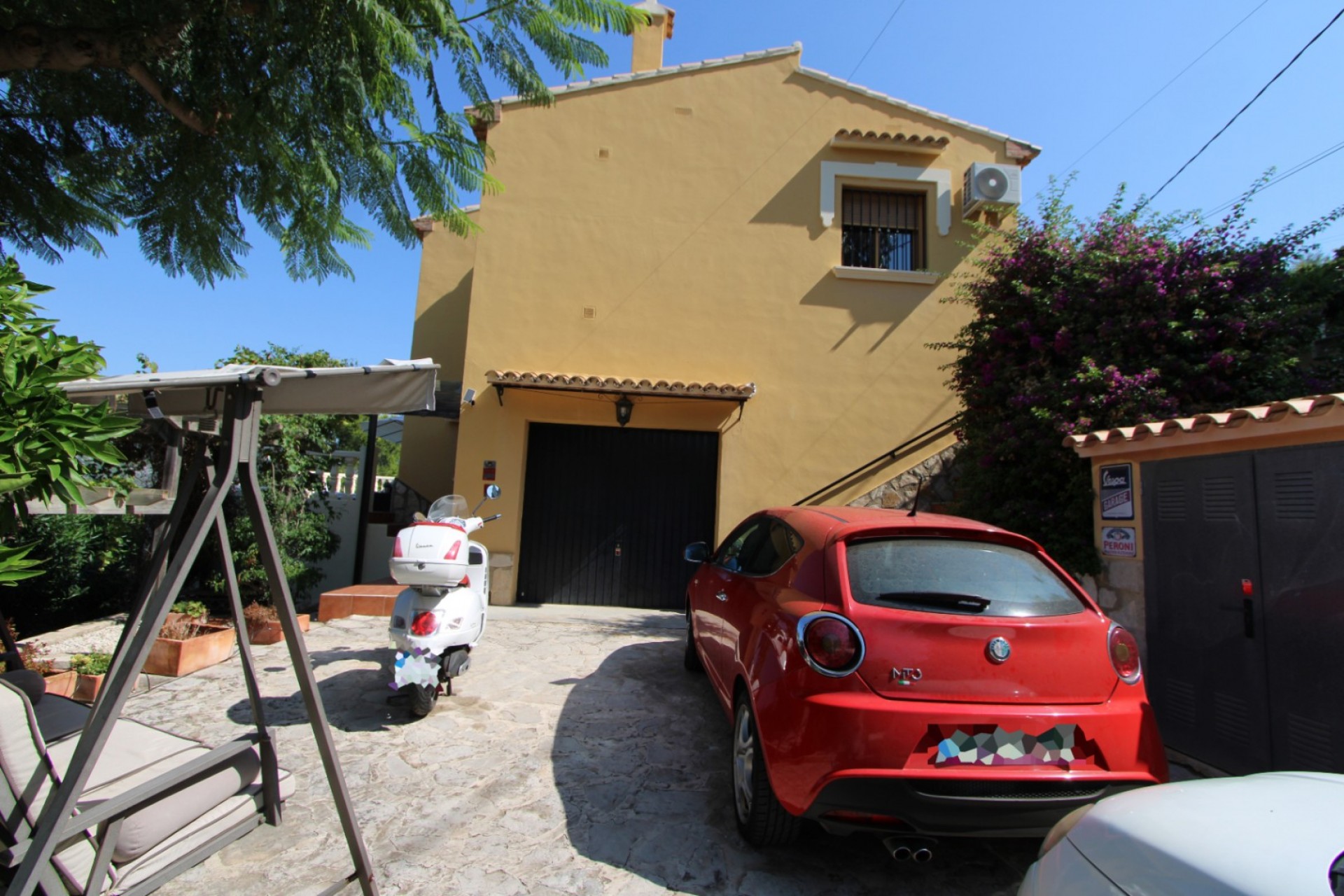 Zu verkaufen - Villa -
Orba