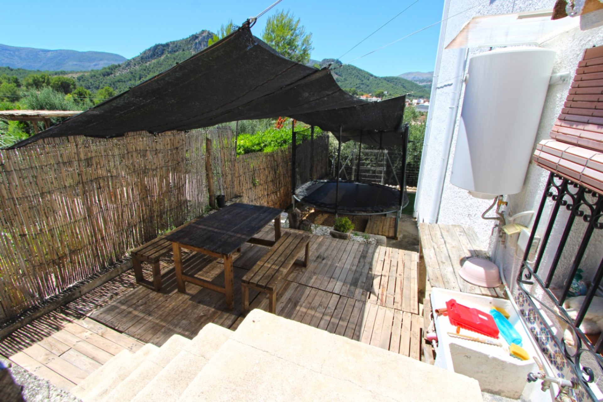Zu verkaufen - Villa -
Orba