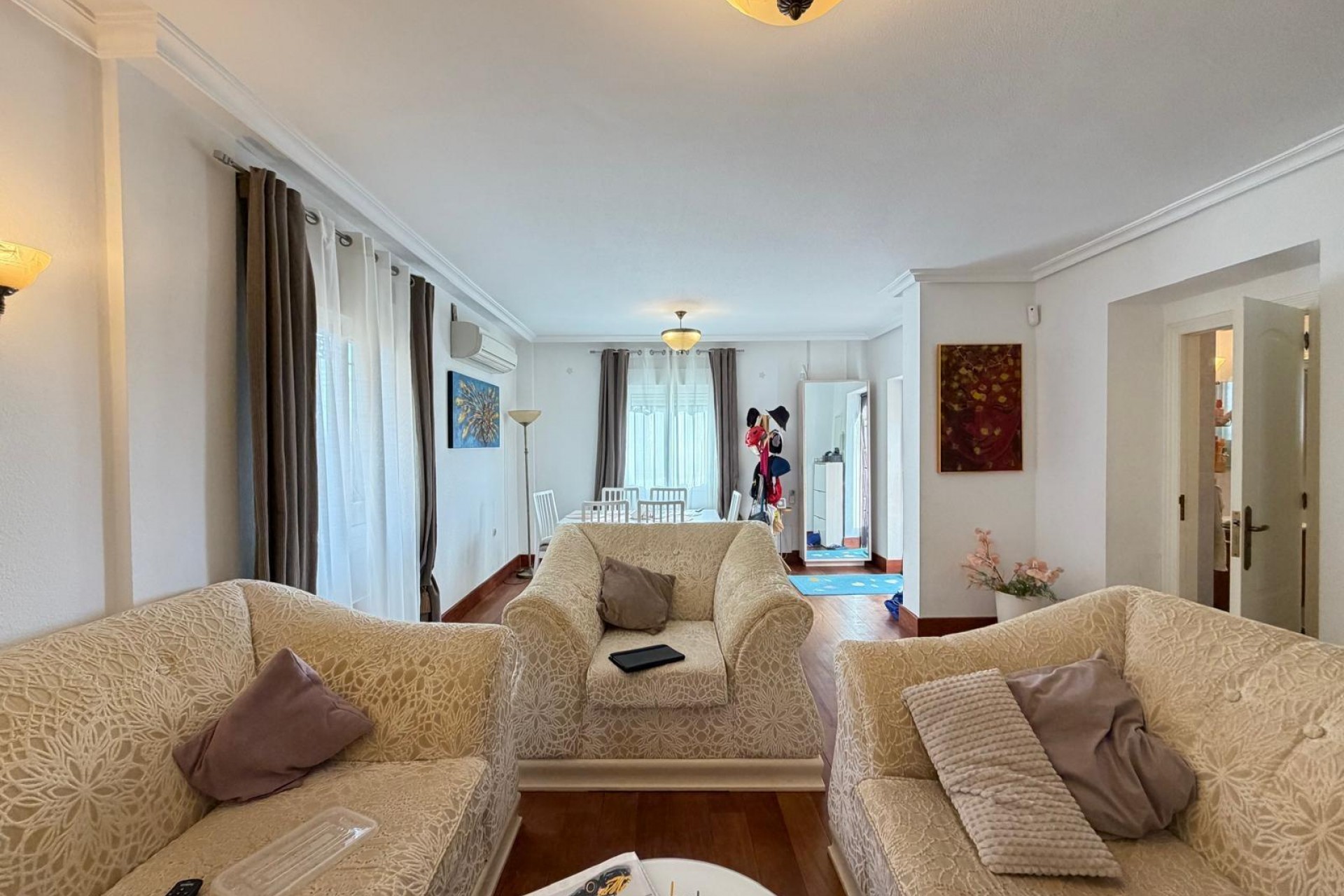 Zu verkaufen - Villa -
Orihuela Costa - Lomas de Don Juan