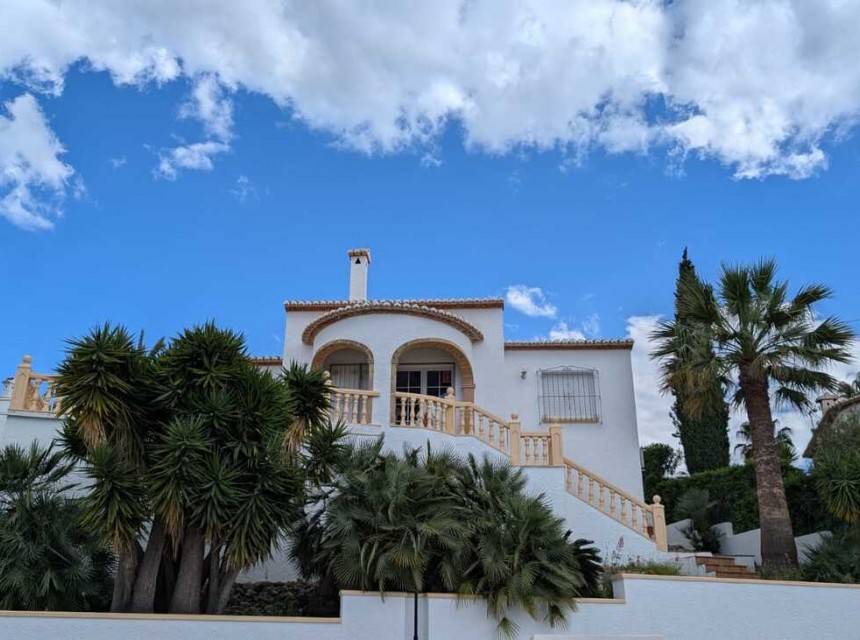 Zu verkaufen - Villa -
Pedreguer - Costa Blanca