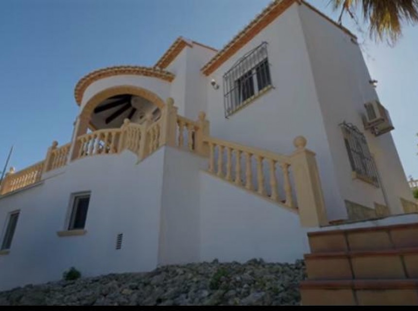 Zu verkaufen - Villa -
Pedreguer - Costa Blanca