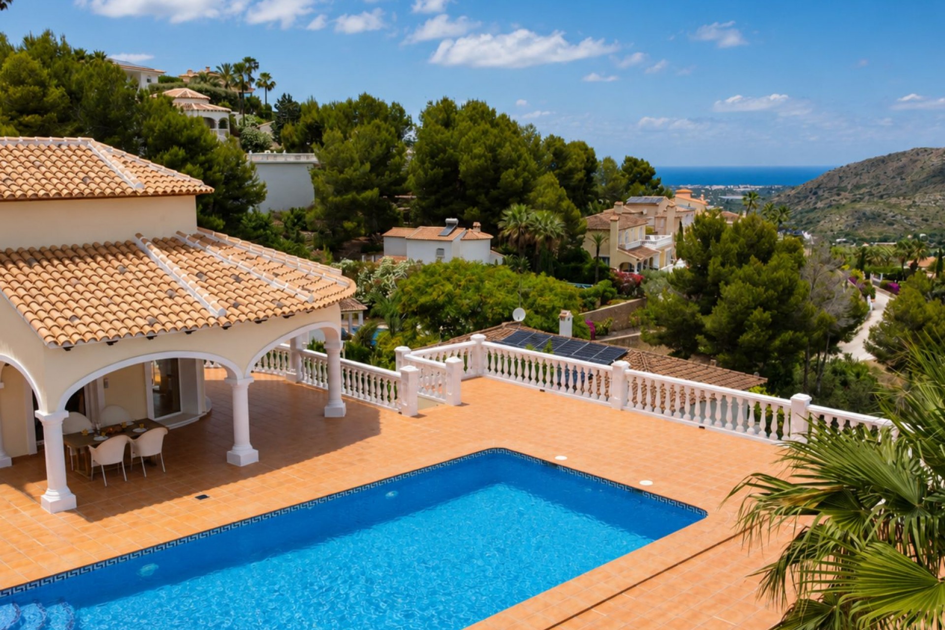 Zu verkaufen - Villa -
Pedreguer - La Sella