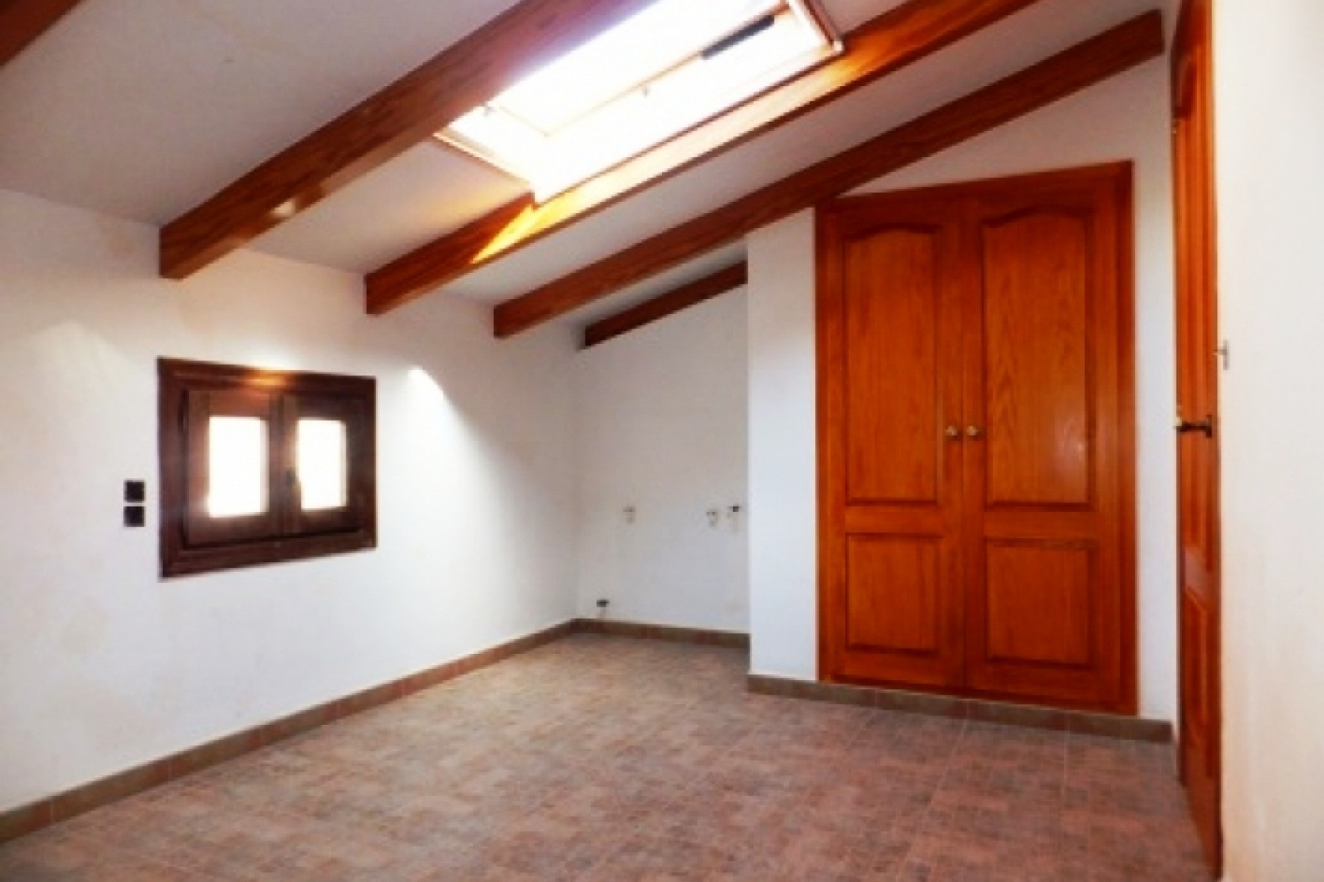 Zu verkaufen - Villa -
Teulada