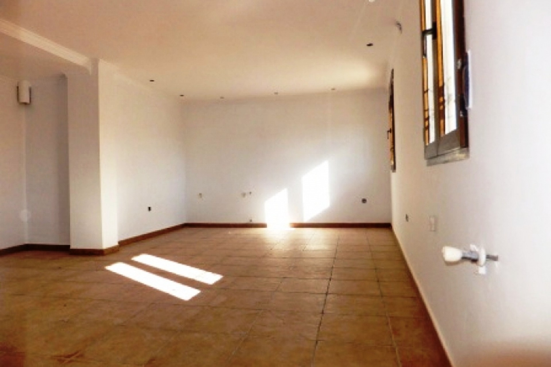 Zu verkaufen - Villa -
Teulada