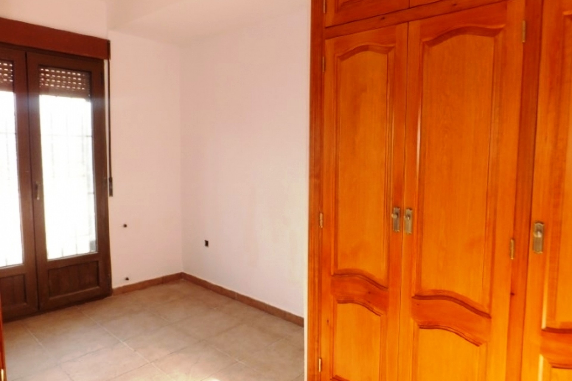 Zu verkaufen - Villa -
Teulada